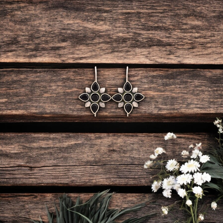 Petal Swing Black