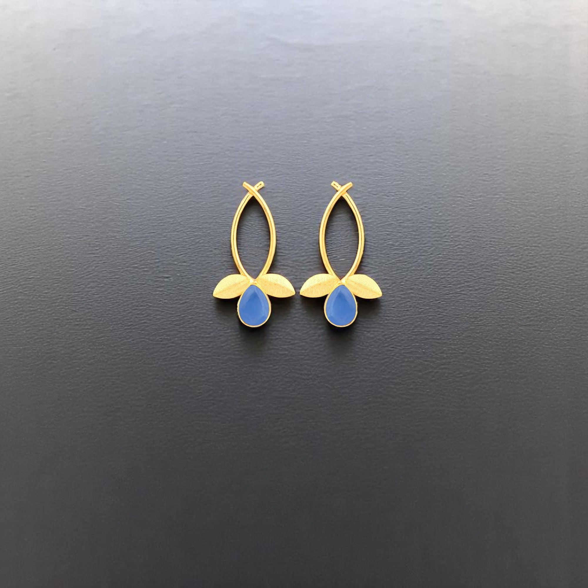 Lustrous Leaflets (blue)